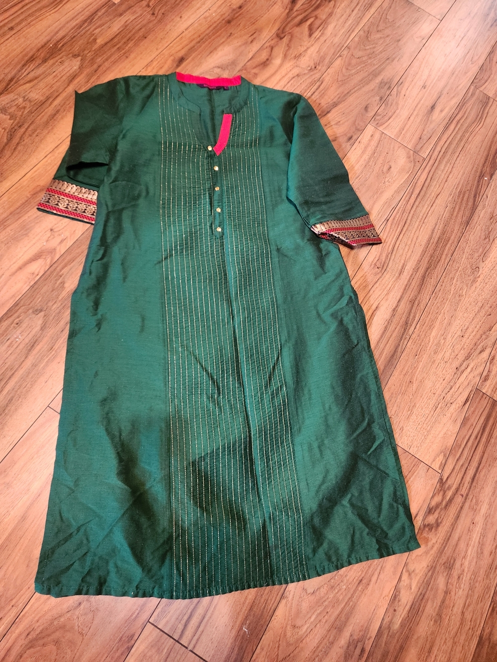 Indian Pakistani Kurta Green Embroidered Women’s Kurta